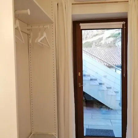 Casa Di Chia B&B 부게루